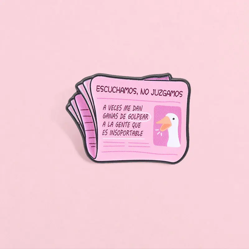 Spanish Language Funny Duck Brooch Cartoon Humor Metal Badge Pin for Gift Bags Hat T-shirt DIY Clothing Accessory Casual Commute