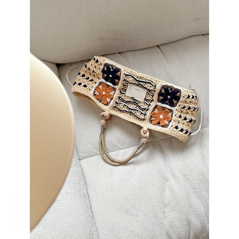 Etro Color Block Floral Crochet Woven Bag Hollow Dotted Texture Wooden Bead Joint Handle Lightweight Medium Size Casual Tote Bag
