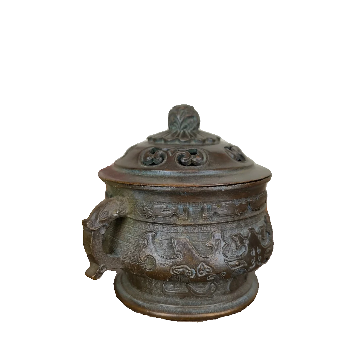 Daming Xuande is the base ear burner aromatherapy burner household incense road decorative  ornament with fine workmanship