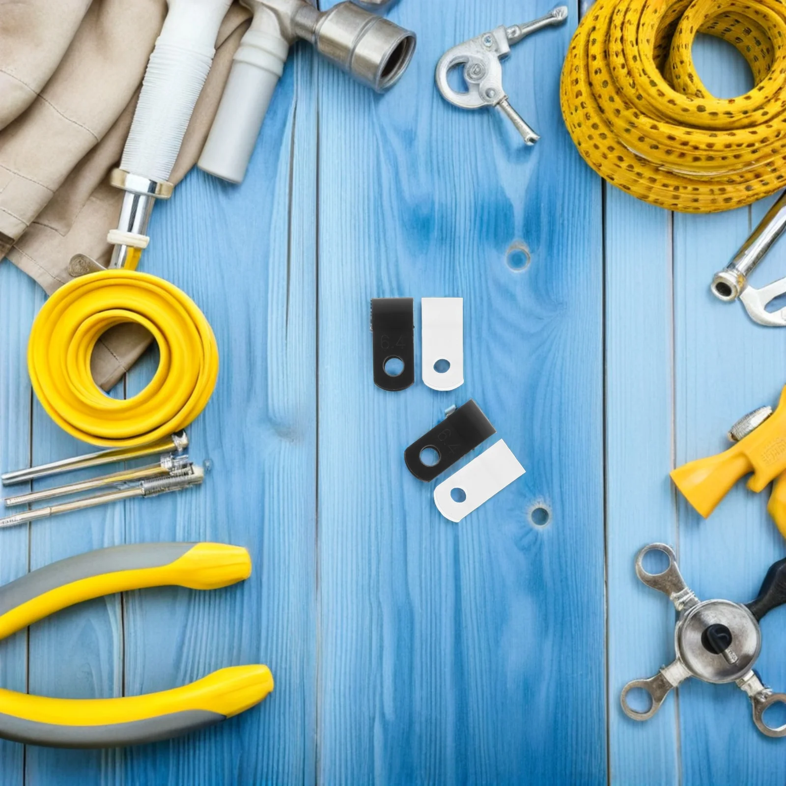 

200Pcs R-Type Cable Clips Uv Resistant Nylon Wire Holder for Secure Fixing and Versatile Application in Home Office