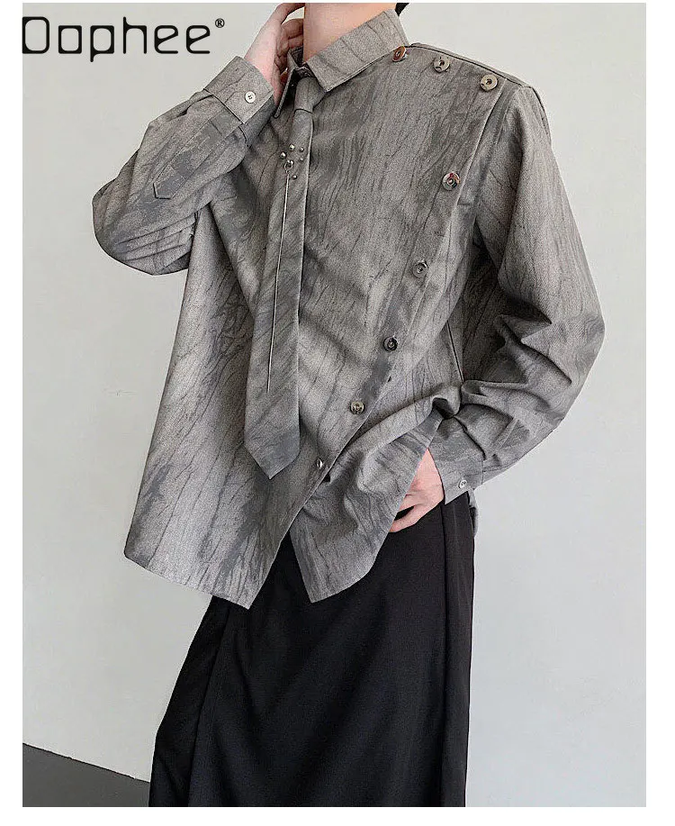 

2025 Spring and Autumn New Men's Retro Style Gray Gradient Design Asymmetrical Placket Padded Shoulder Self-tie Shirt