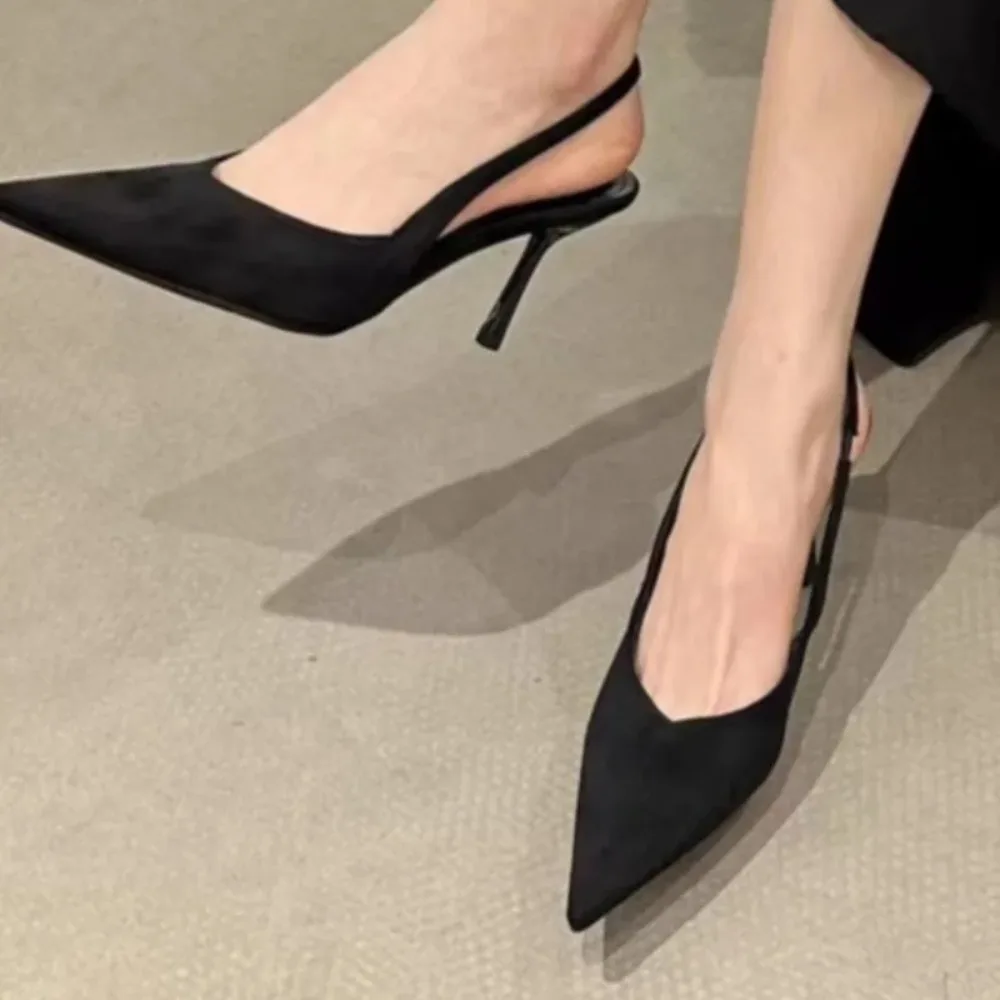 Fashionable Banquet Empty High Heel Shoes For Women's Shoes Thin Heel Pointed Toe Hollow Single Shoes For Women's Shallow Mouth view 5