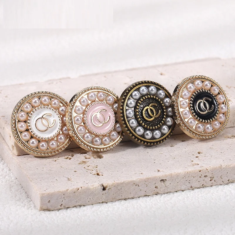 10PCS Vintage pearl small fragrant wind metal button button round women's coat fashion trench coat zinc alloy Hand-sewn buckle