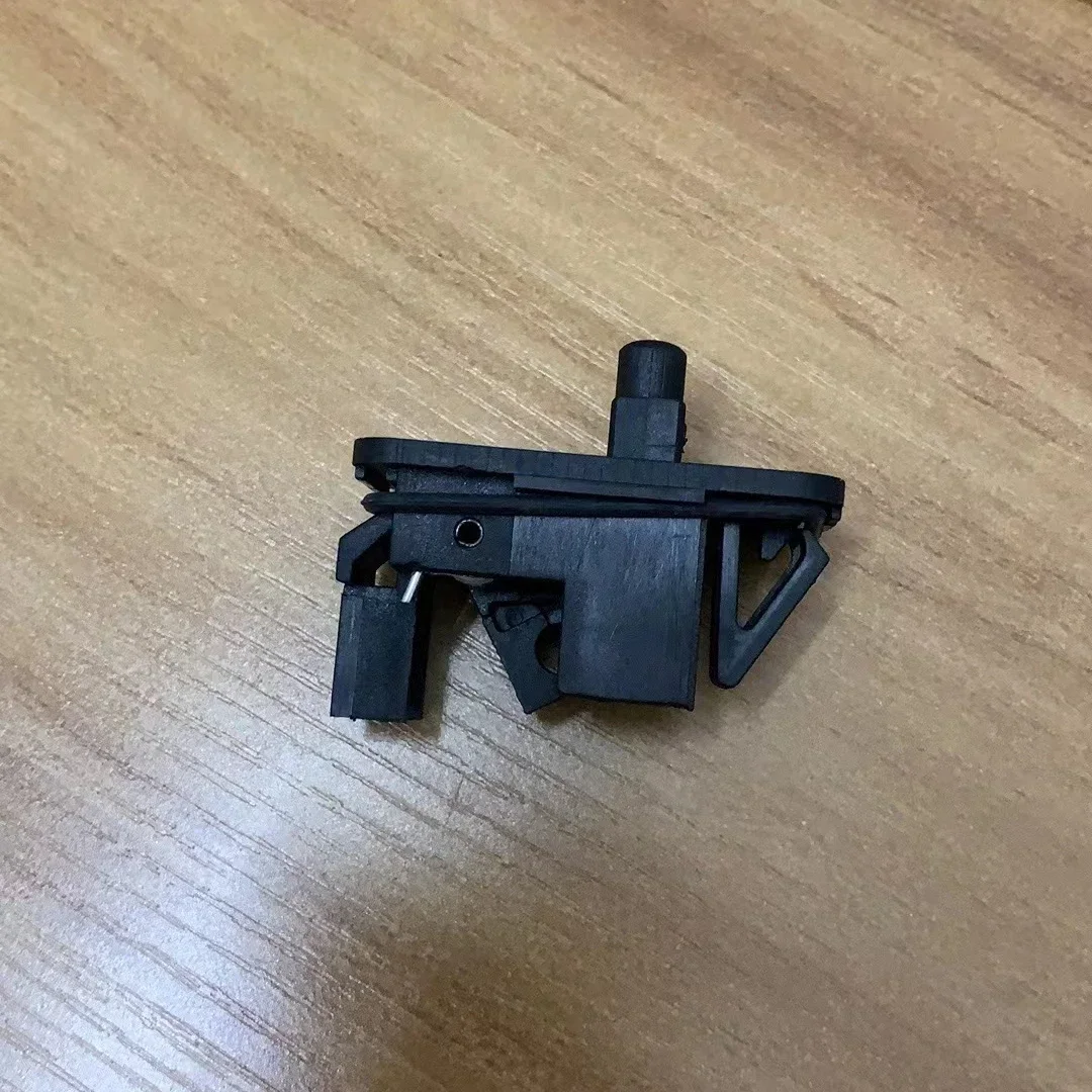 Per Suzuki SX4 Swift Nuovo Alto Serbatoio Carburante Tappo di Riempimento Interruttore Aperto Molla Serbatoio Carburante Serratura Della Porta