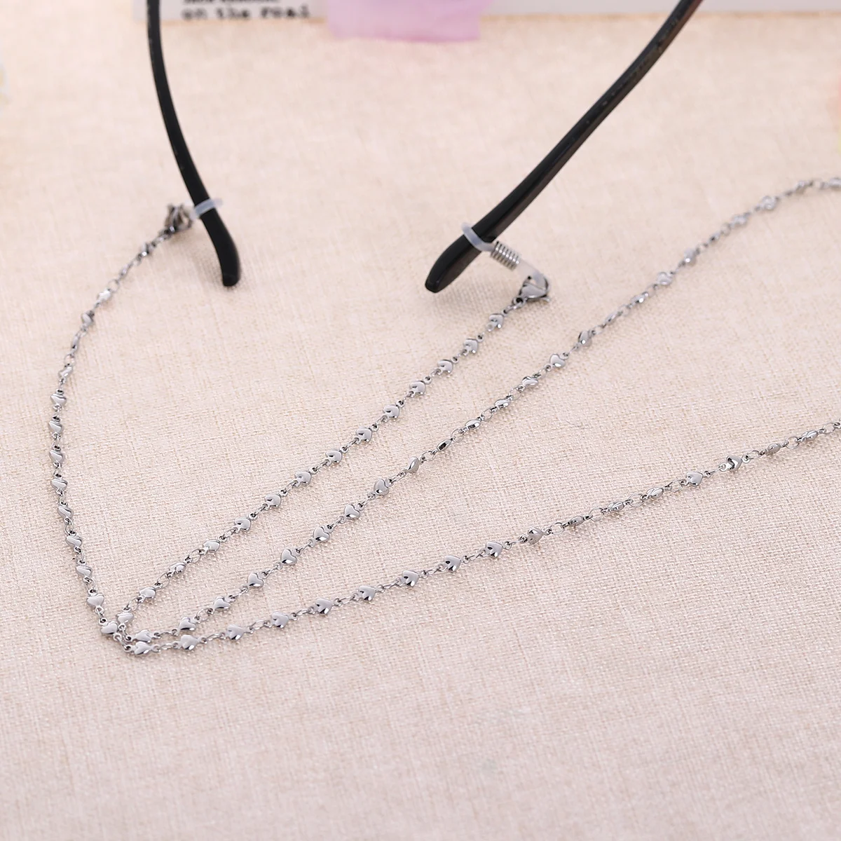 

Hearts Stainless Steel Eyeglass Chain Silver Durable Glasses Necklace Cord Strap Suitable for Rafting Hiking Outdoors Sunglass