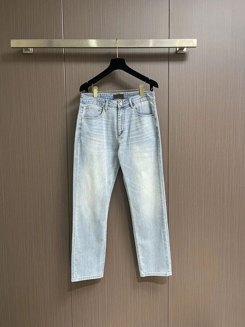 

Italian Style Men's Straight Leg Jeans Summer Casual Elastic Badge Pure Color Business Casual Comfortable Stretch Denim Jeans