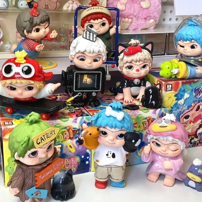 

Authentic WAKUKU BACK TO CHILDHOOD WITH WAAAA KKKUKU series childhood replay blind box fashion dolls hand-made ornaments stars w
