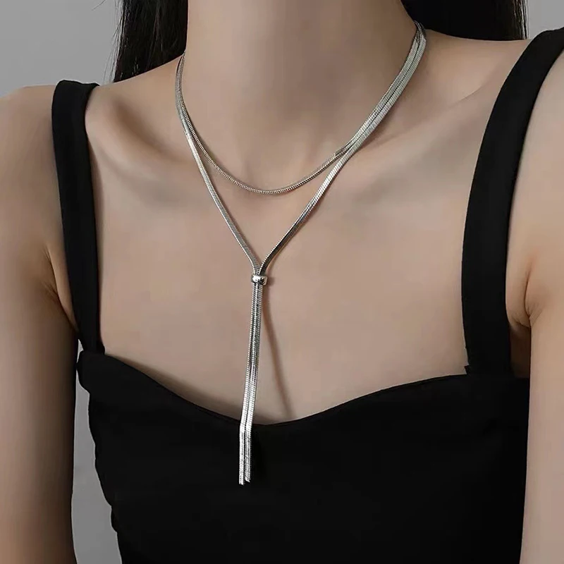 Extra-long Pull-out Necklace Women's Niche Light Luxury Design High-end Snake Bone Chain