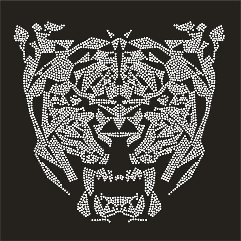 

Tiger Iron On Patch Tops Hot Fix Rhinestone Sticker On Clothes Custom Crystal Thermal Transfer Strass Decoration Accessories