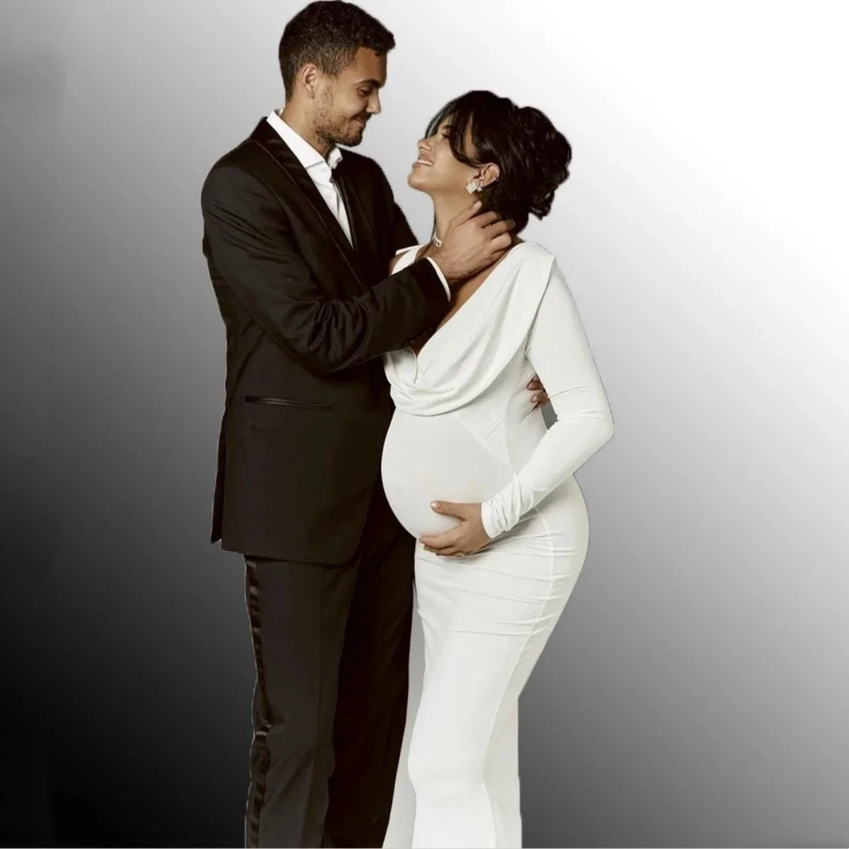 Fashion Single Shoulder Maternity Dress Photo Shoot V-Neck Backless Bodycon Stylish Pregnancy Photography Baby Shower Dress view 2