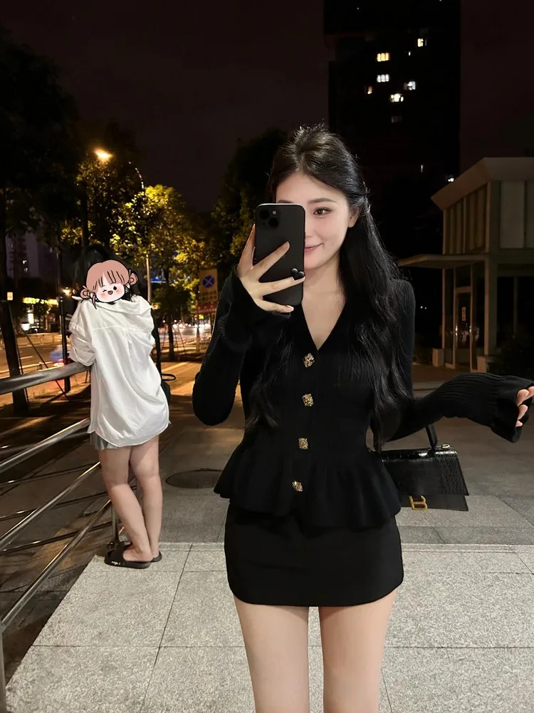 

Pure Desire Spicy Girl Knitted Open Cardigan Women's Design High-End Feeling Hollow out Bla Long Sve Top for Autumn