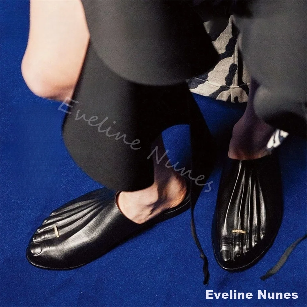 Five-toe Ring Handmade Slippers Women Luxury Creative Designer Women Flat Slipper 2026 Unique Casual Genuine Leather Slippers