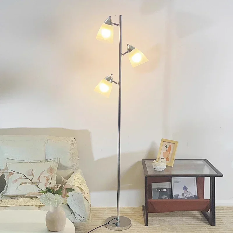 Nordic Minimalist Living Room Floor Lamp, Sofa, Bedroom Bedside Ambient Lamp, Minimalist Light Luxury Multi Head Floor Lamp