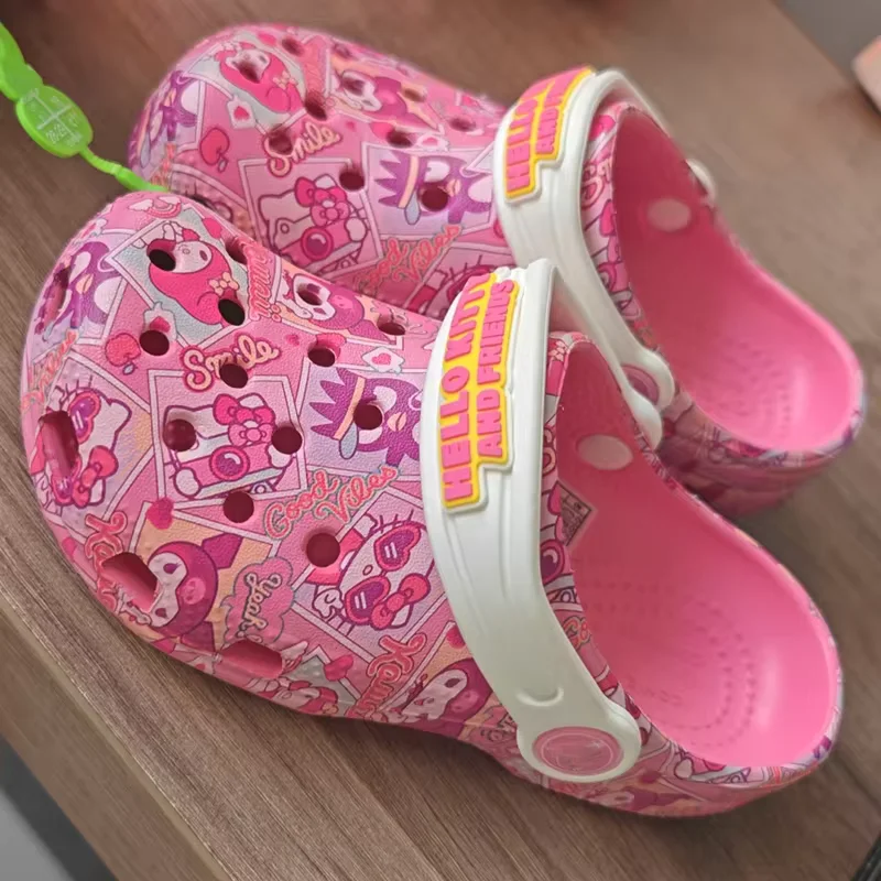 Kawaii Sanrio Hello Kitty Kids Melody Cinnamoroll Crocs Cute Girls sandali pantofole per bambini scarpe da spiaggia antiscivolo regalo per bambini