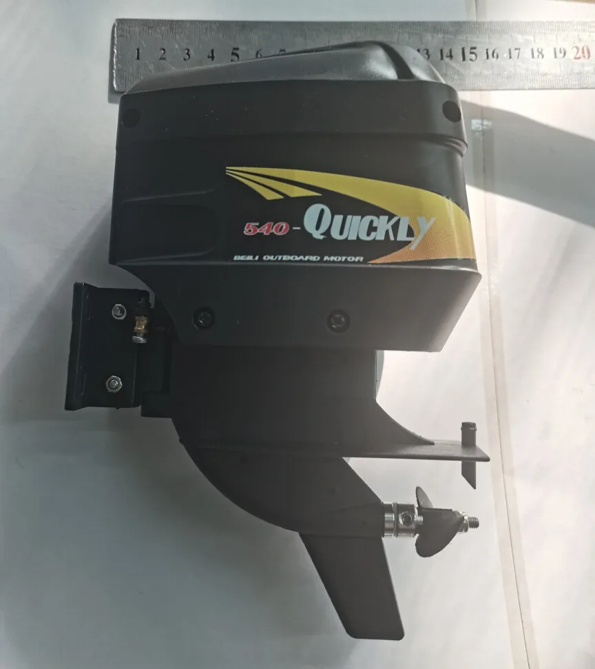 Für 540 Motor Außenbordmotor-Gehäusekit mit Propeller DIY Ersatz-Antriebswelle RC Rennboot Powerboat Marine Zubehör