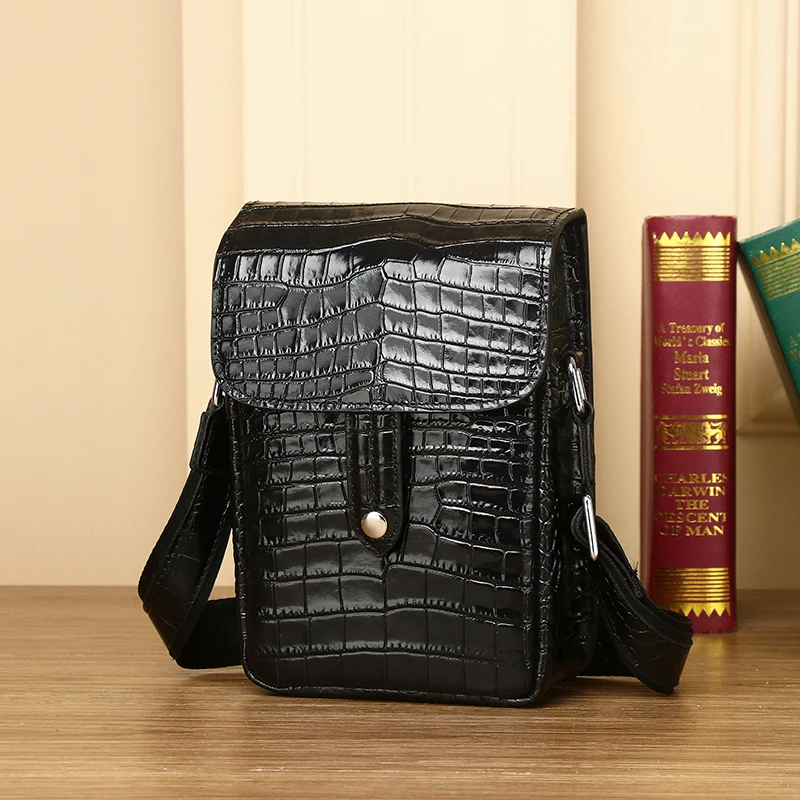 New Leather Man bag one shoulder bag crocodile camera bag high grade belly chest bag fashion man shoulder bag messenger bag