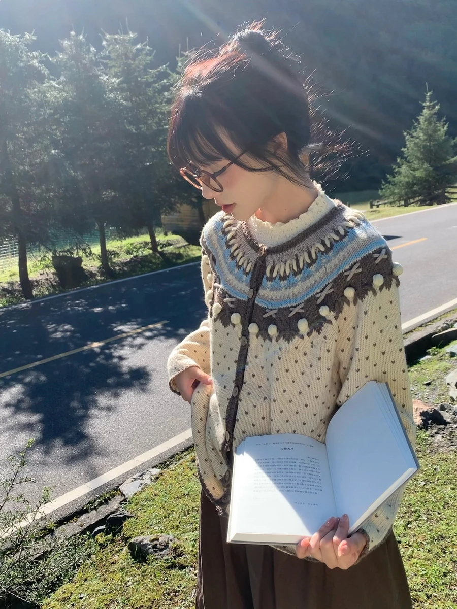 

Retro Handmade Bean Bean Sweater Iceland Iceland Soft Girl Open Cardigan Warmth Heating Long Sve round Ne Regular Fit