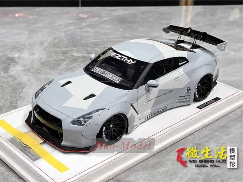 One Model 1:18 For Nissan GTR R35 Resin Diecast Model Car Simulation Kids Toys Boys Birthday Gifts Hobby Display Collection