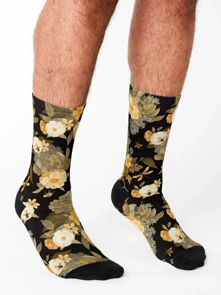 UtART - Vintage Roses Spring Flower And Early Insects Pattern - Sepia Black And Gold Socks loose tennis Socks Man Women's