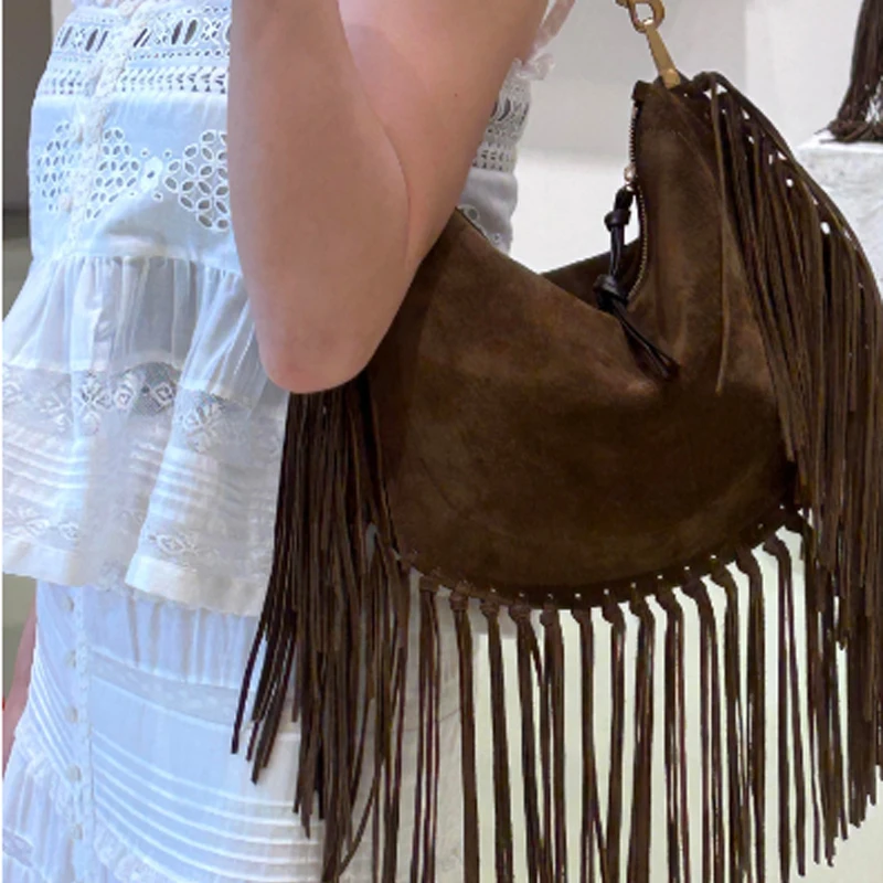 

Женская сумка через плечо в стиле ретро, тренд 2025, высококачественная сумка-тоут из искусственной замши с кисточками, большая вместительная модельерская женская сумка