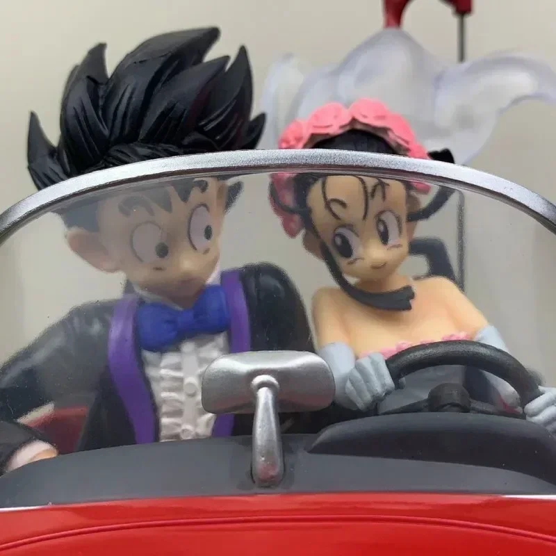 Dragon Ball Wukong  Qiqi Wedding Driving Capsule Company  Car Set  Excellent Character Model Statue Birthday Gift Wedding Gi