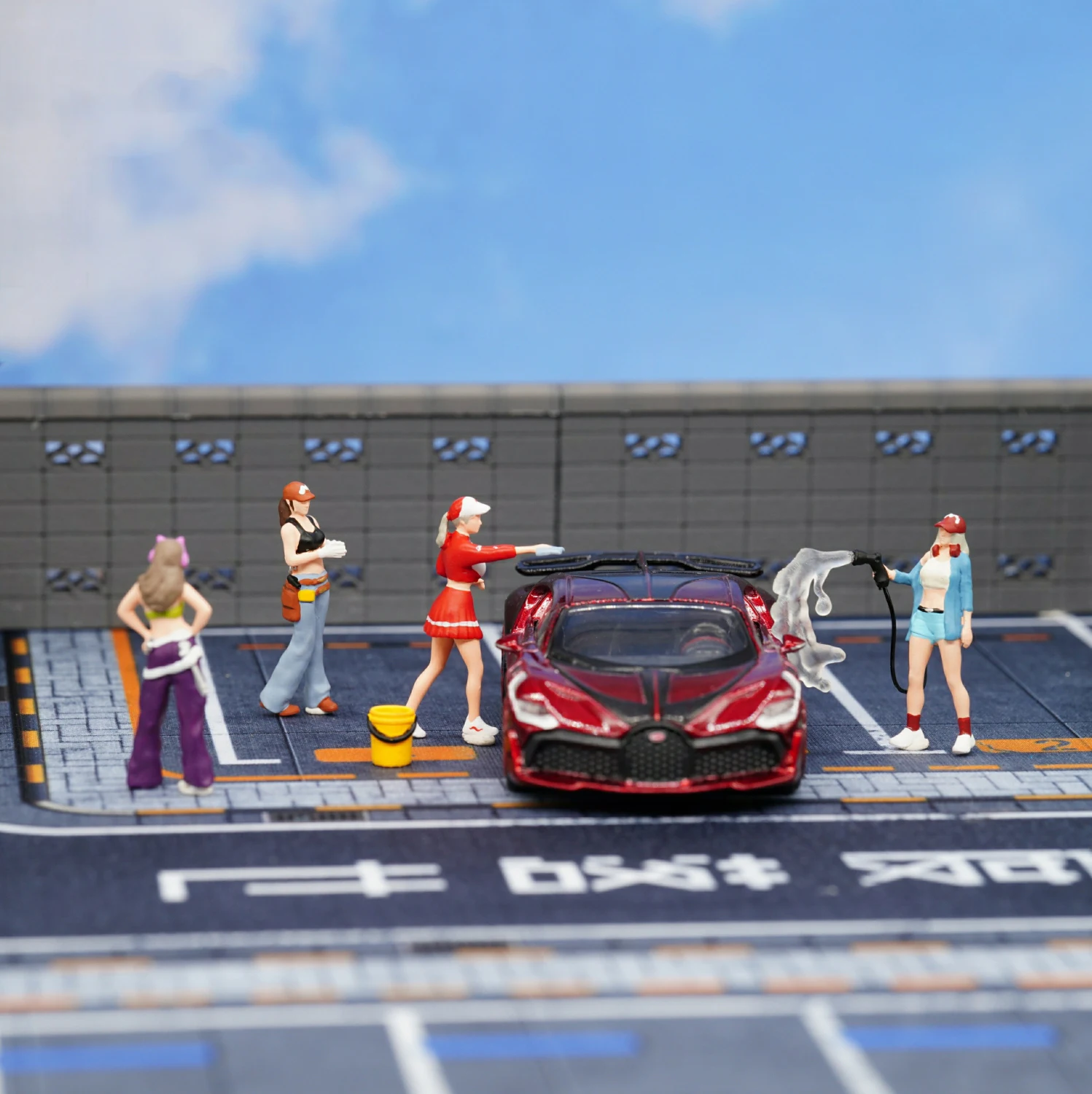 

Resin Diorama 1:64 Miniature Figures Car Wash Repair Lady Garage Scenes Minifigure Model Kit DIY Craft Toys Figure Collecting