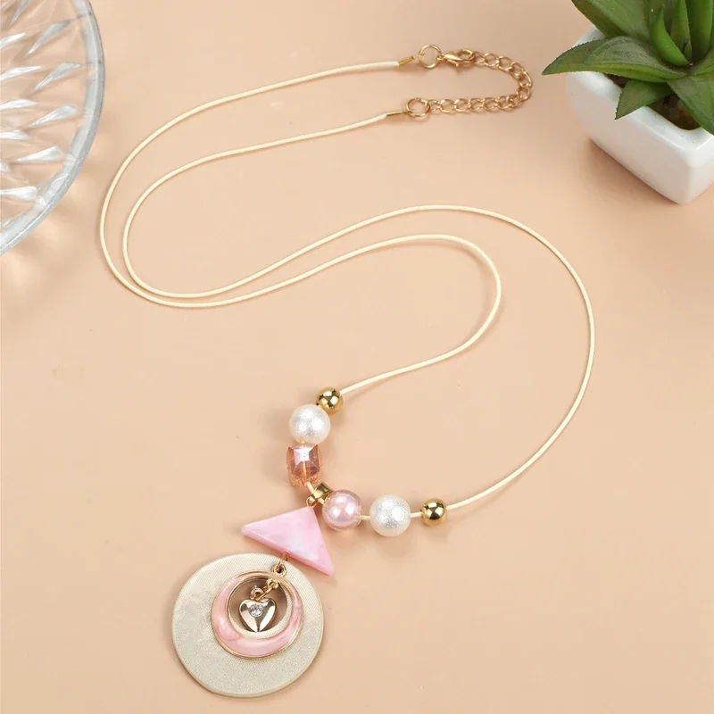 Pink Sweet Cute Beads Long Sweater Necklace for Women PU Leater Heart Pendants Necklaces Gifts Jewelry