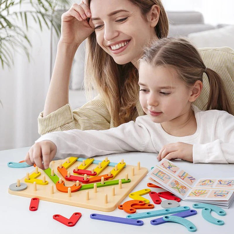 مجموعة أعمدة هندسية خشبية إبداعية من Pegboard لغز البناء لعبة مونتيسوري الحسية للأطفال