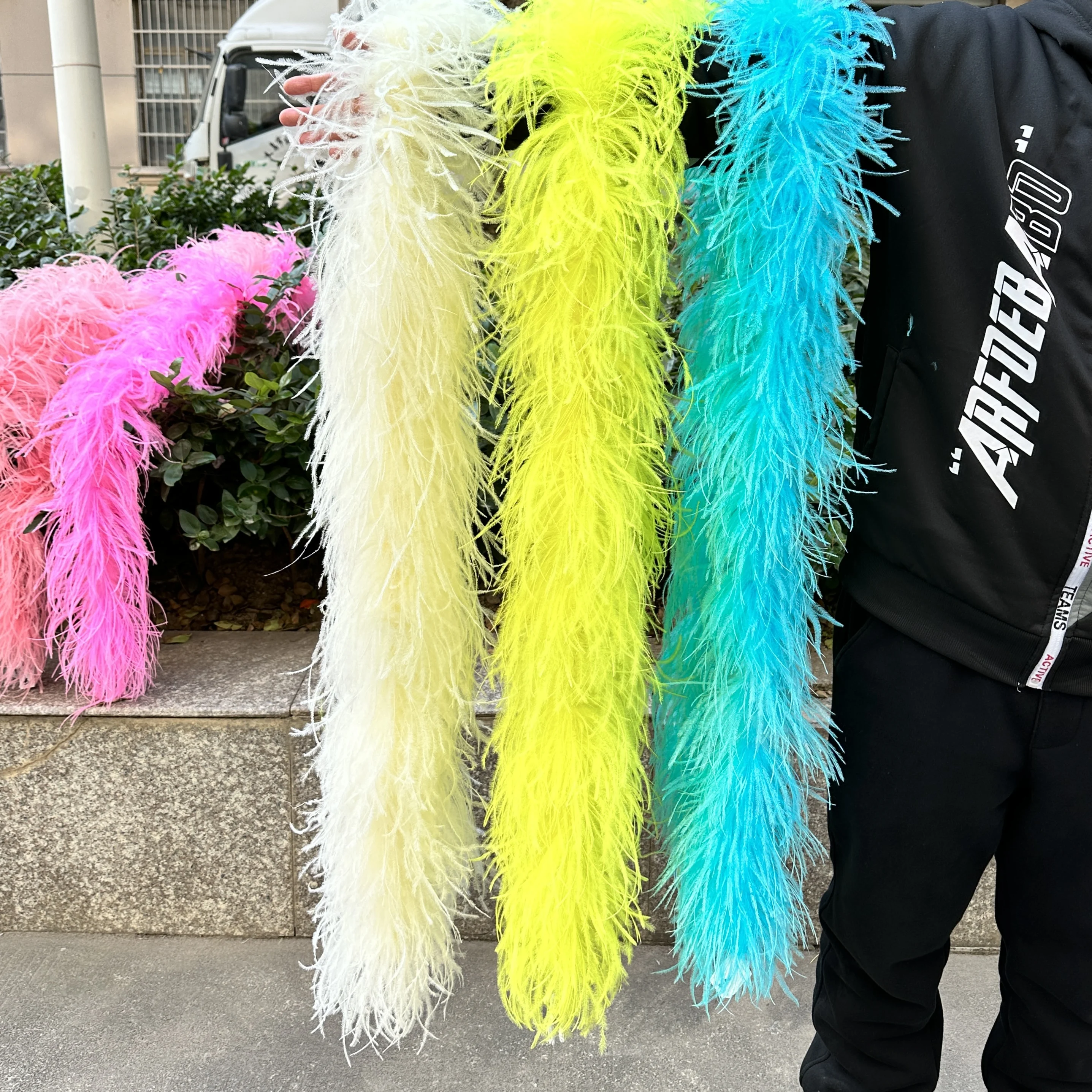 6Ply Ostrich Feather Boa Trim 1/1.3/2/3Meter Feather Crafts Plume Scarf Wedding Party Dress Shawl Carnival Clothing Decoration