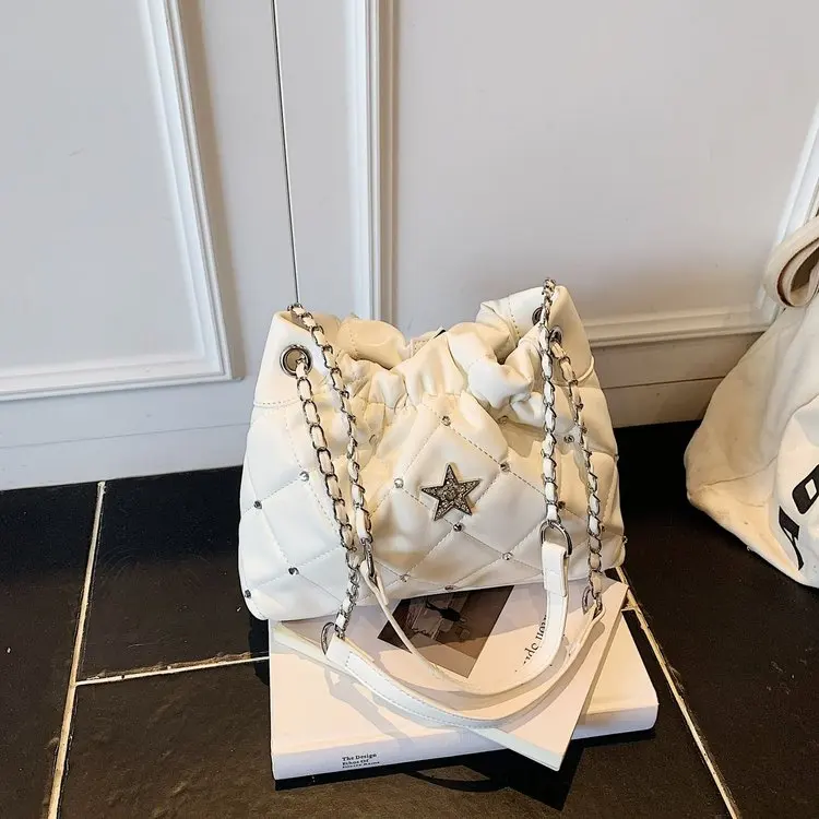 

Элитная текстурированная сумка-цепочка 2026 года для женщин, с нишевым дизайном, вышивкой и стразами, модная сумка через плечо/мессенджер