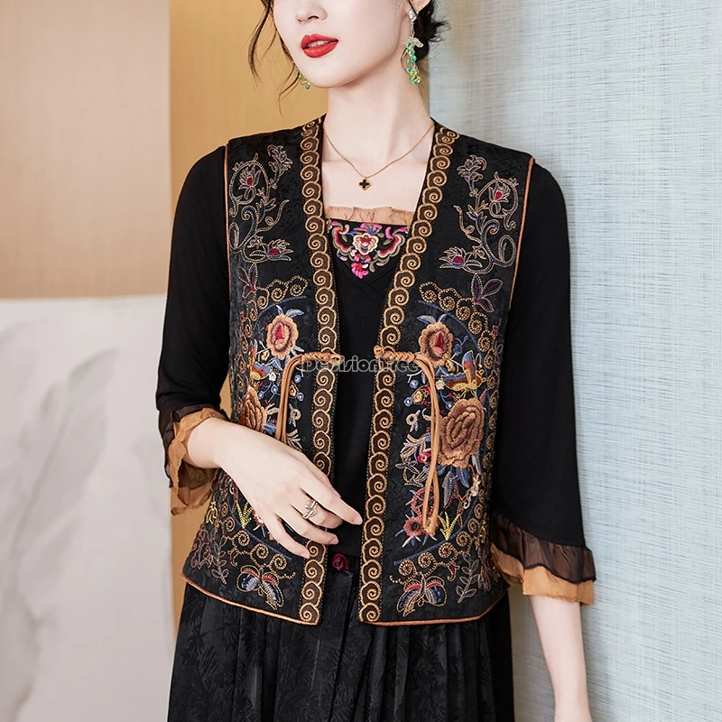 2025 chinese ethnic style embroidery top women new chinese retro sleeveless vest national waistcoat double-sided daily wear t001