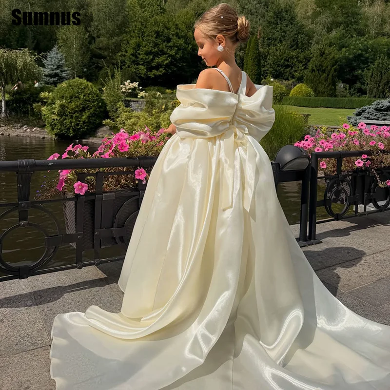 Sumnus Elegant A-Line Off Shoulder Satin Flower Girl Dresses Big Bow Long Train Girls Wedding Party Dress Formal Gown Customized