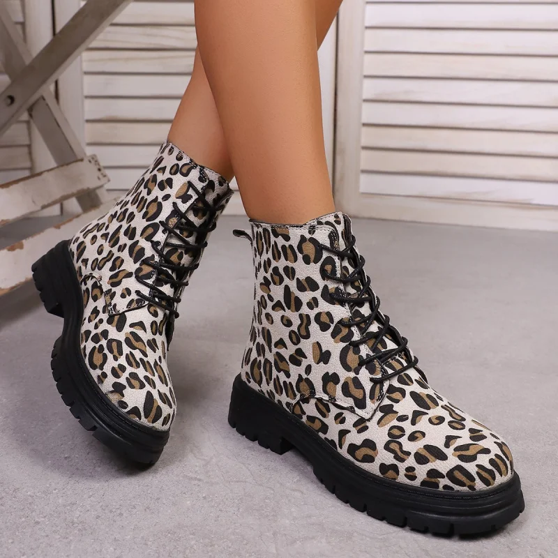 

Autumn Winter Fashion Large Size Chunky Heel Round Toe Leopard Print Short Boots Women's Suede Lace-up Fashion Boots