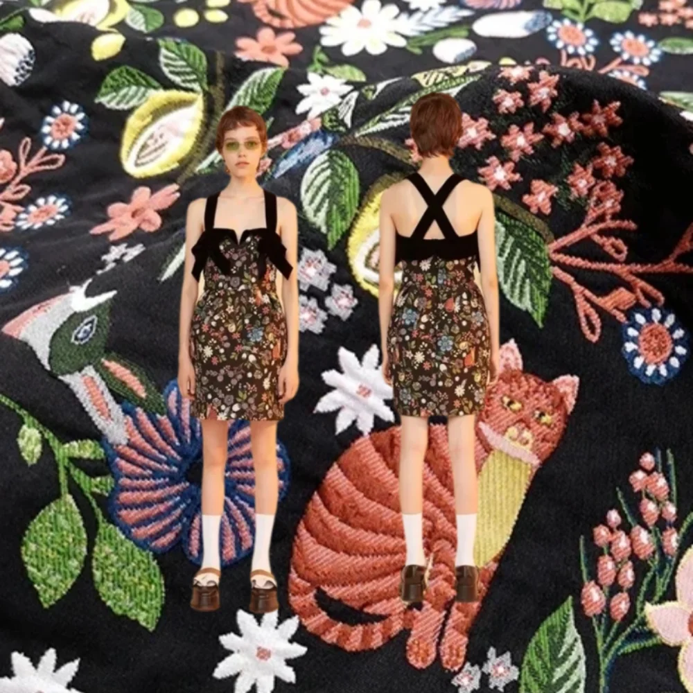 

Jacquard Brocade Fabric Cute Cat Pattern Embossed Material Autumn and Winter Windbreaker Suit Cloth Brand Fashion Design Fabrics