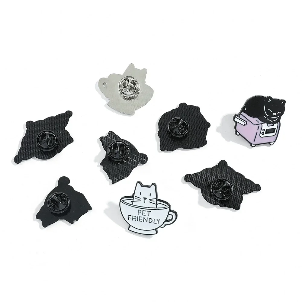 Niedliche Cartoon-Katze, schwarze und weiße Katze, Brosche, kreative Persönlichkeit, lustig, trendig, Kätzchen, Metalllegierung, Tropfabzeichen, Tasche, Kleidung, Anstecknadel – Detail 3