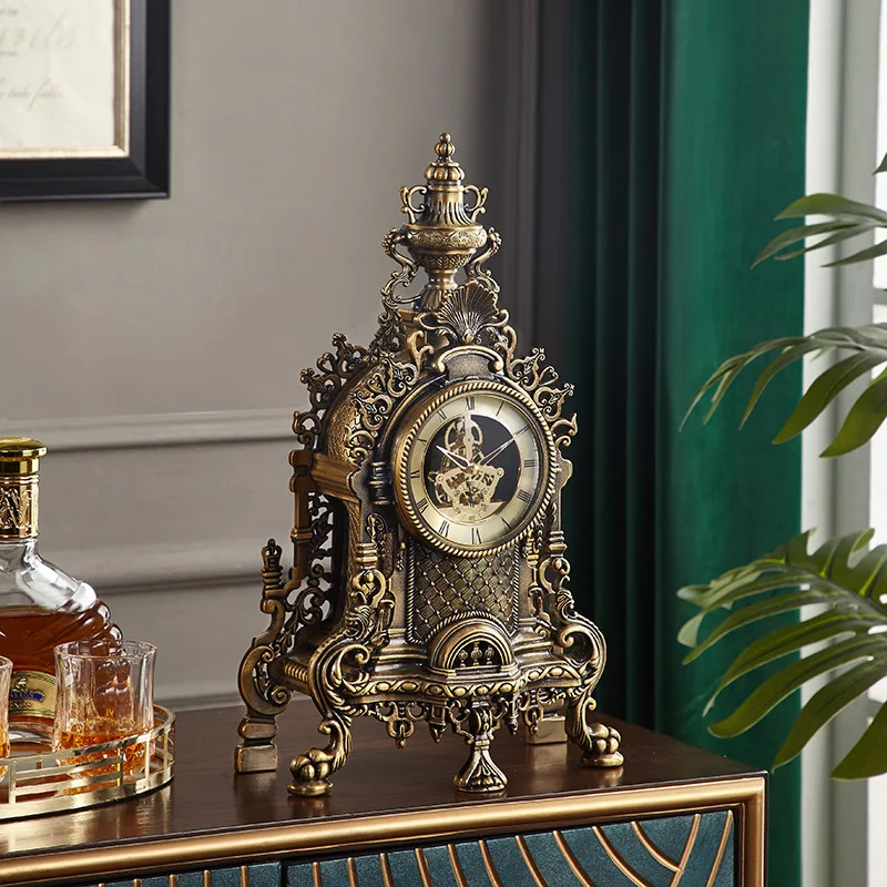 European and American retro clock, semi-mechanical perspective movement, metal antique clock
