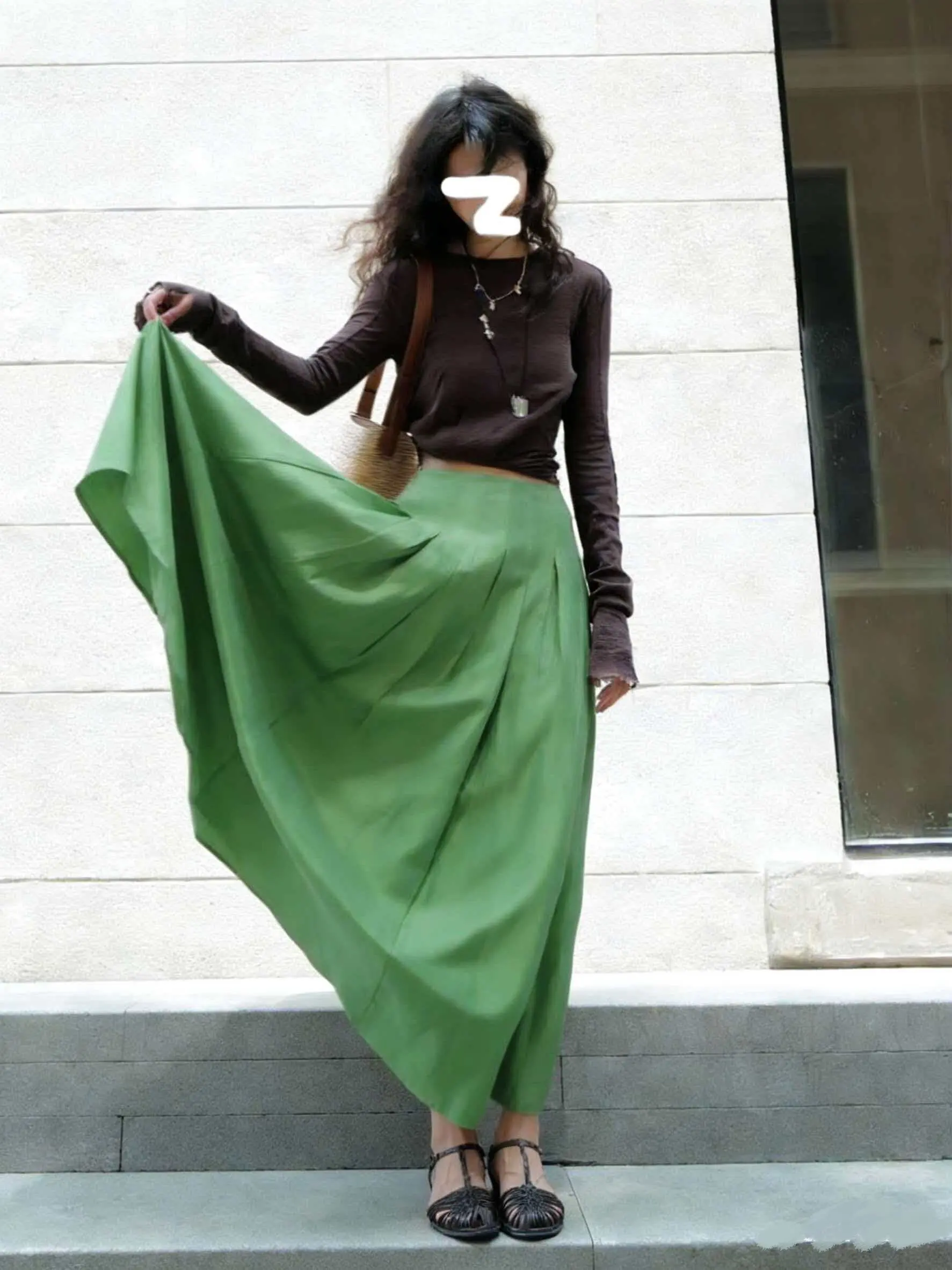 Women's Spring and Summer Green Long Skirt with Pleated Waist and Flared Hem, Very Beautiful, Made of Lyocell Fiber, Comfortable and Breathable