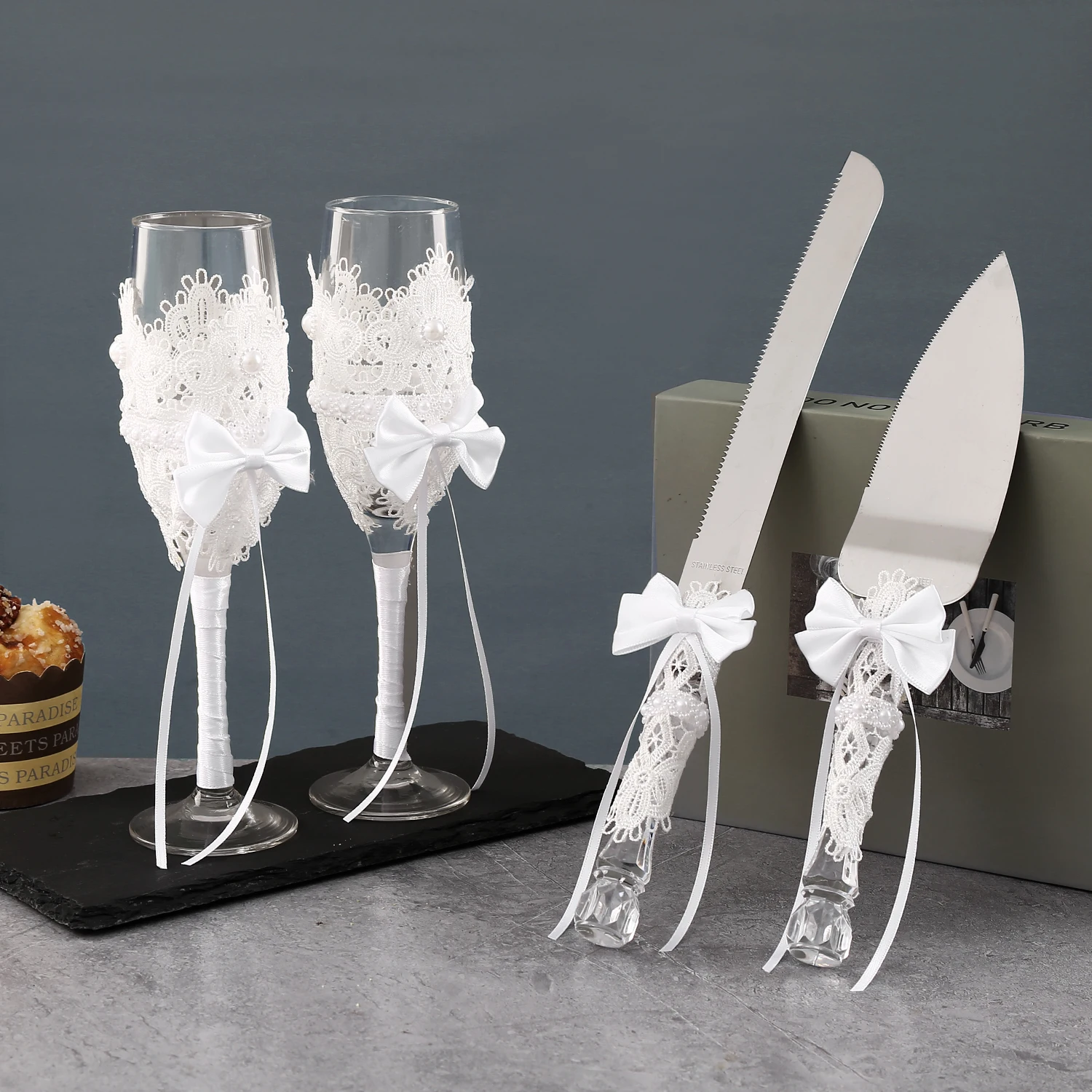 서양식 웨딩 하이 스템 글라스 보우 장식 와인 컵 나이프 및 스패츌라 4종 선물 세트