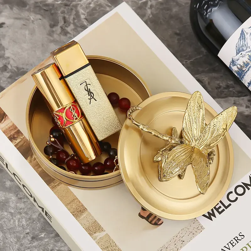 Handmade Brass Jewelry Case, Non-Fading Anti-Tarnish Light Luxury Storage Box,Creative European Room Decor Ornament for Showroom