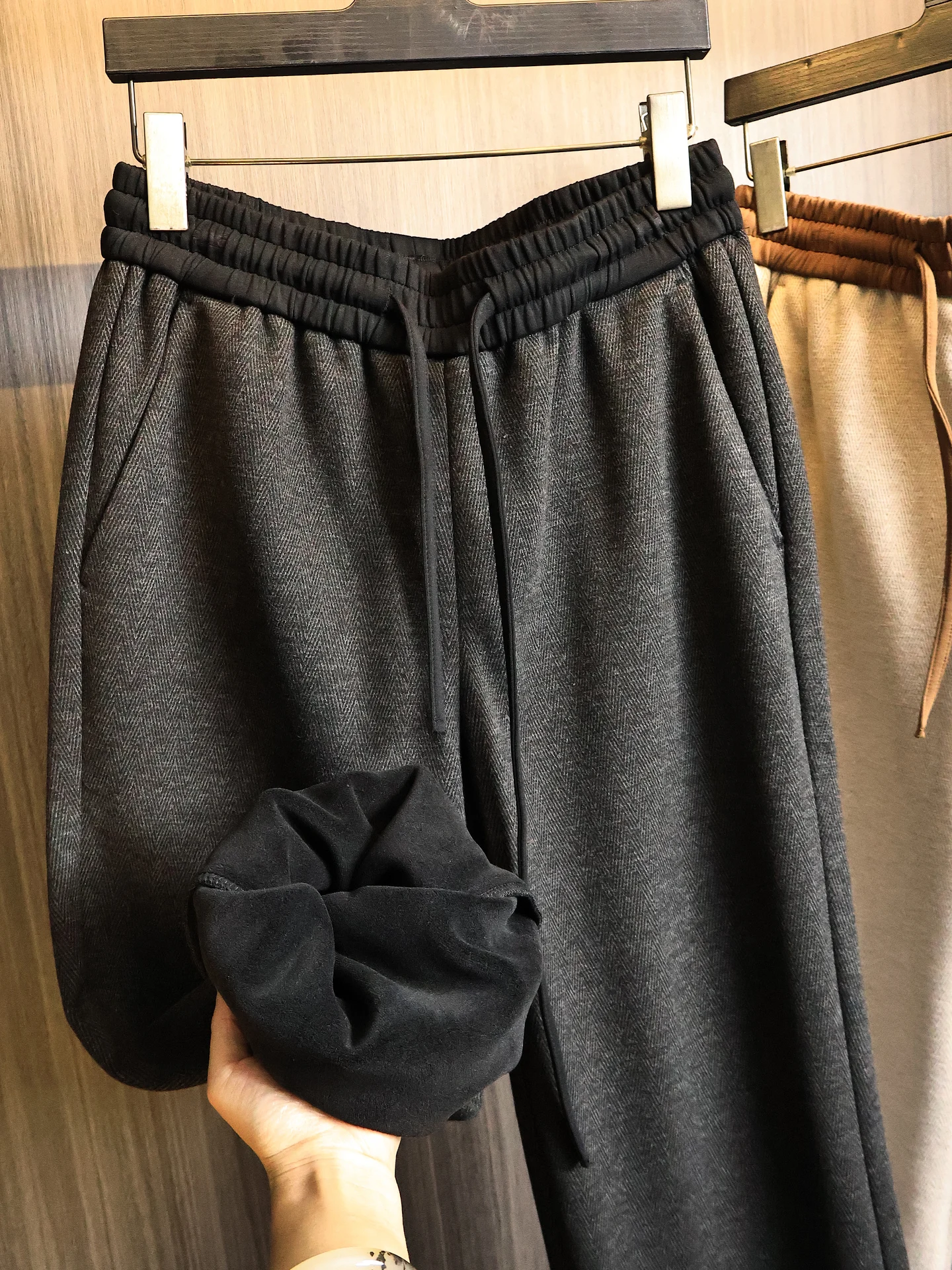 High-End Men's Fleece Lined Straight Leg Casual Pants Warm Comfortable Composite Fabric Autumn Winter Fashion Urban Style
