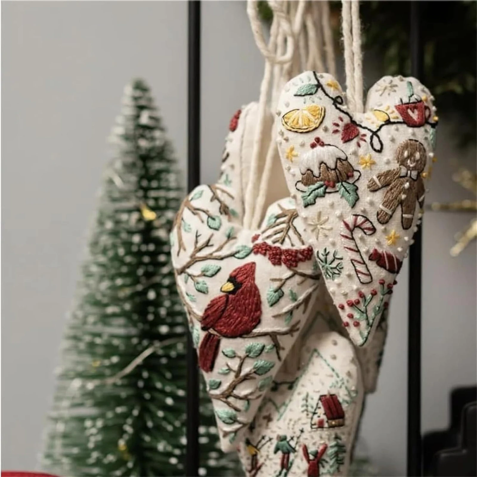 8 مجموعات التطريز عيد الميلاد زخرفة مجموعات مع الإبر القلب عبر الابره عدة شجرة عيد الميلاد شنقا ديكور القلب عبر الابره عدة