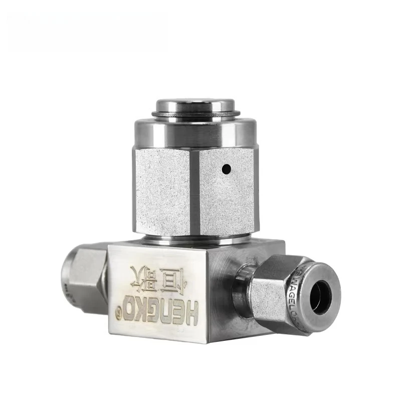 In-line nitrogen filters for laboratory research provide consistent purity for sensitive analytical instruments