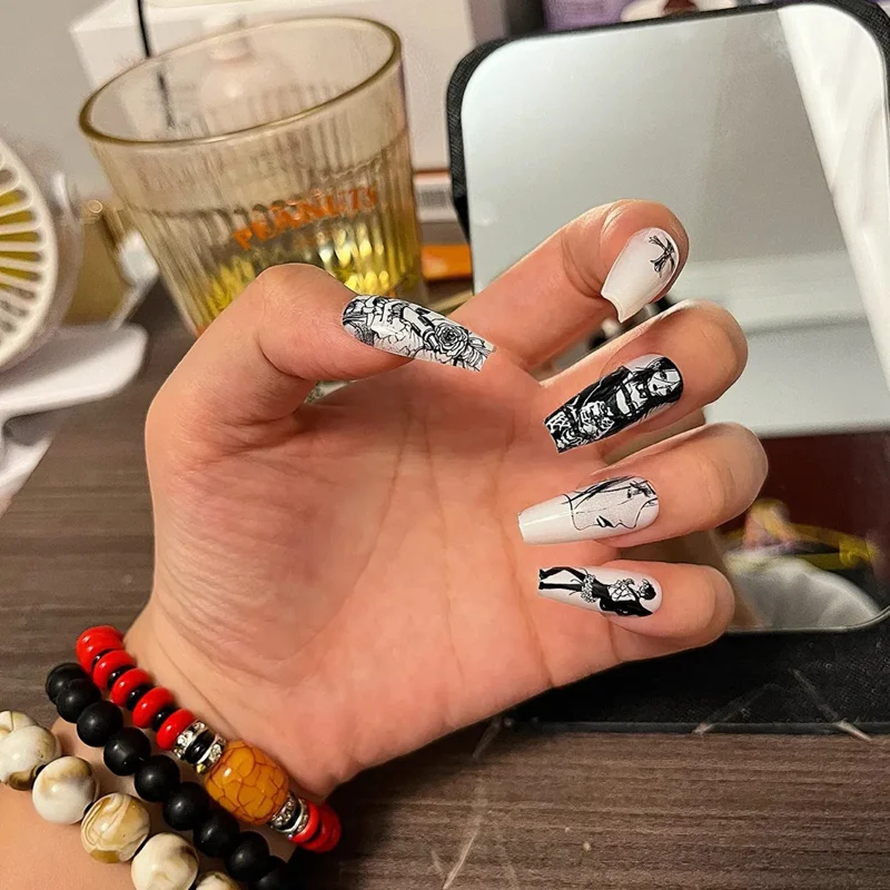 NANA-uñas postizas de dibujos animados hechas a mano, cubierta completa desmontable, regalo de decoración de manicura para niñas, color blanco y negro