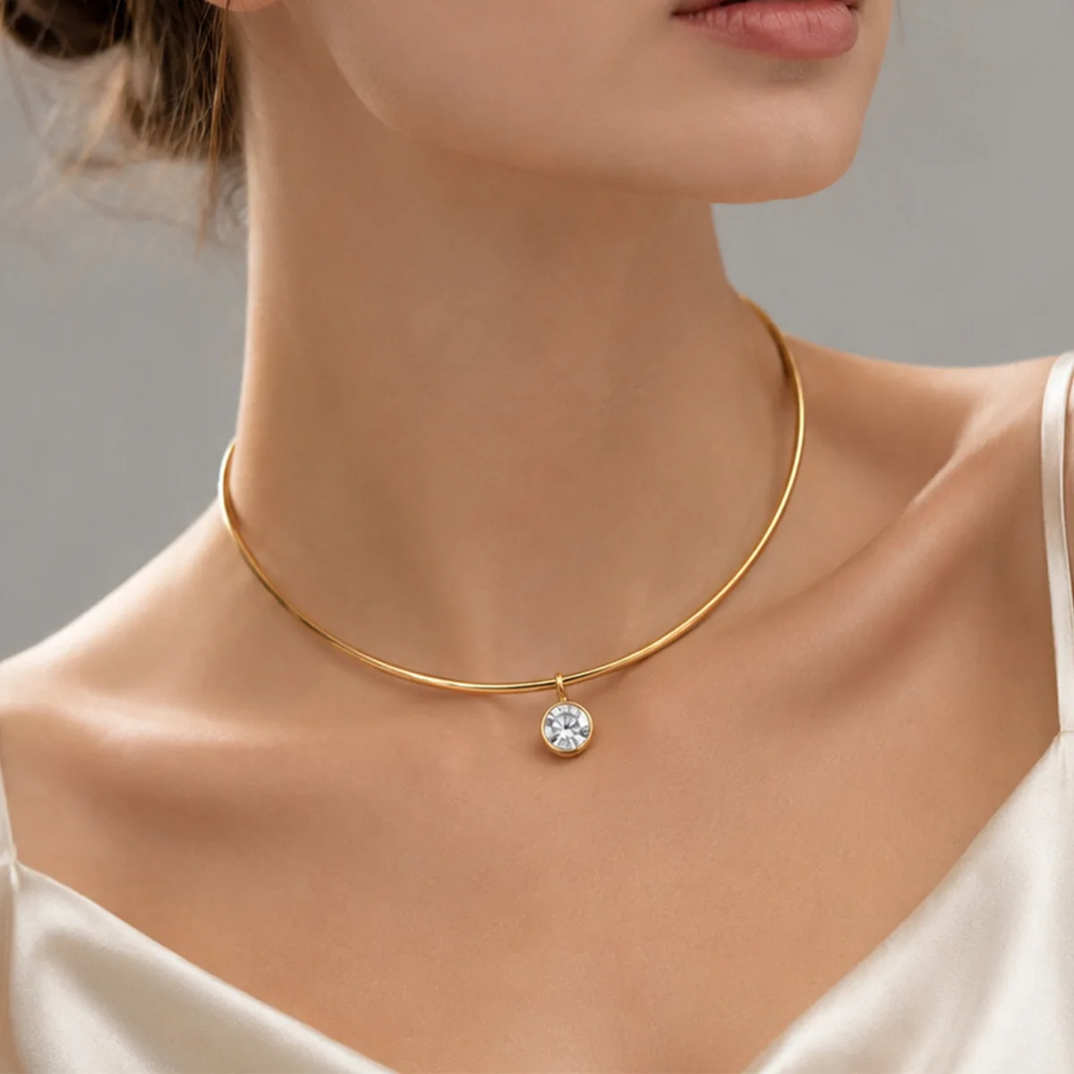 novo-colar-choker-de-aco-inoxidavel-com-zirconia-cubica-para-mulheres-joia-minimalista-de-luxo-leve-com-diamante-Unico