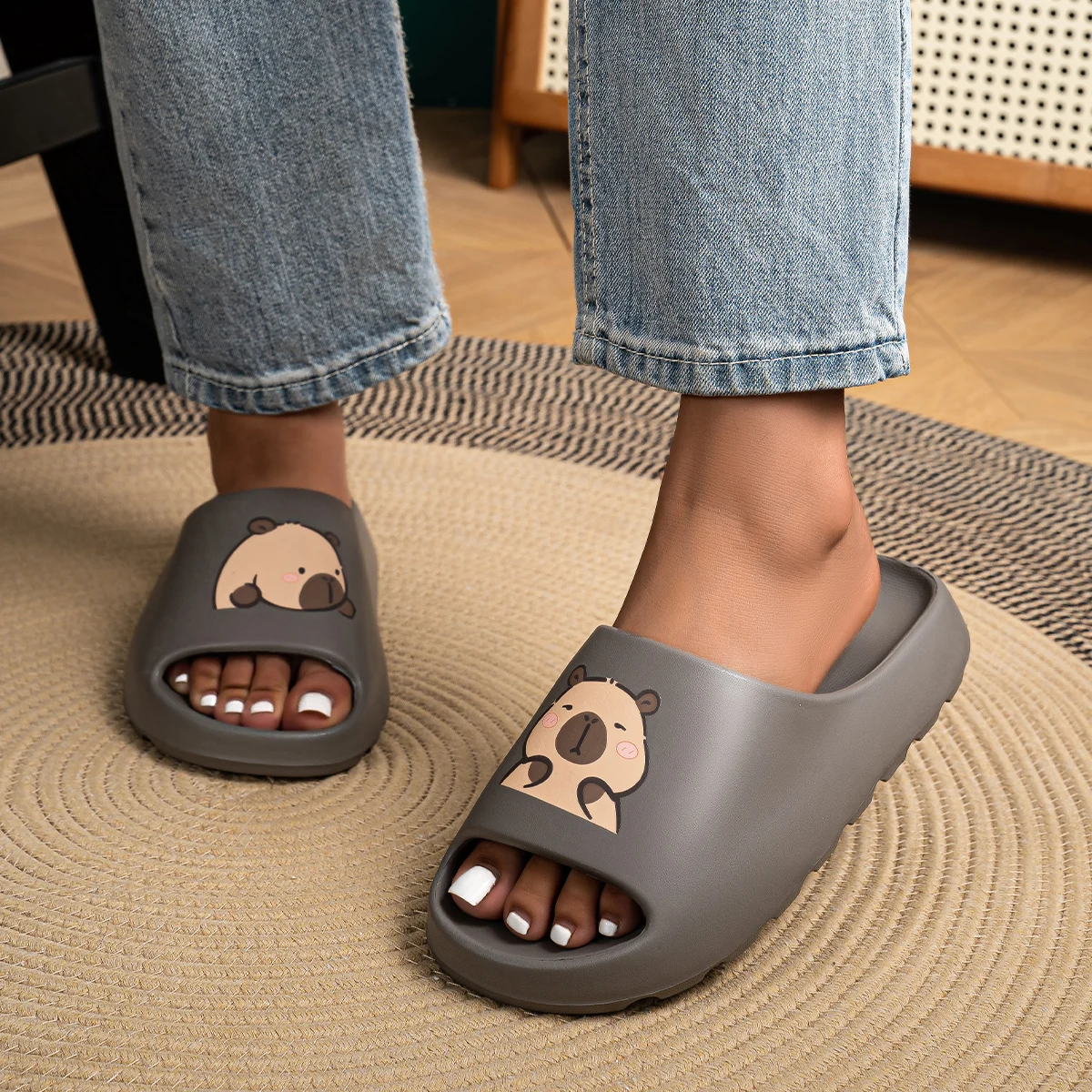 شباشب كابيبارا اللطيفة من إسفنج الذاكرة الناعمة للرجال والنساء - أحذية منزلية للحمام غير قابلة للانزلاق صنادل نعل سميك للاستخدام الداخلي والخارجي #3