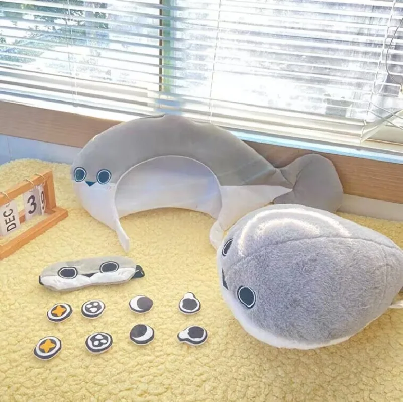 Lovely Sakaban Turtle Sacabambaspis Gray Fish Eyeshade Hat Doll Soft Plush Toy Girl Boy Birthday Christmas Gift 1pc