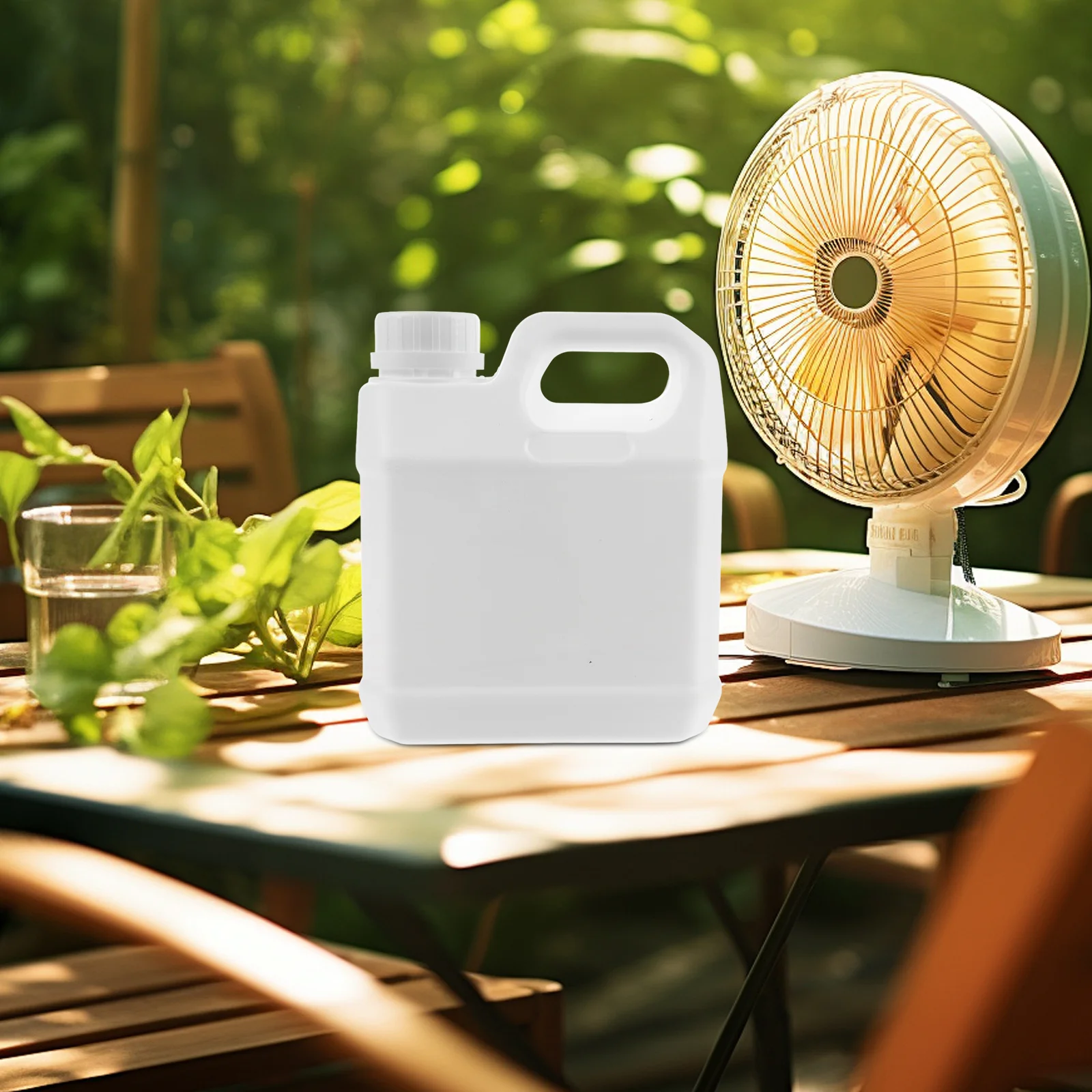 

Food-Grade Plastic Jug Handle Lidded Container Liquid Storage Leak-Proof Water Beverage Bottle Smoothie Storage