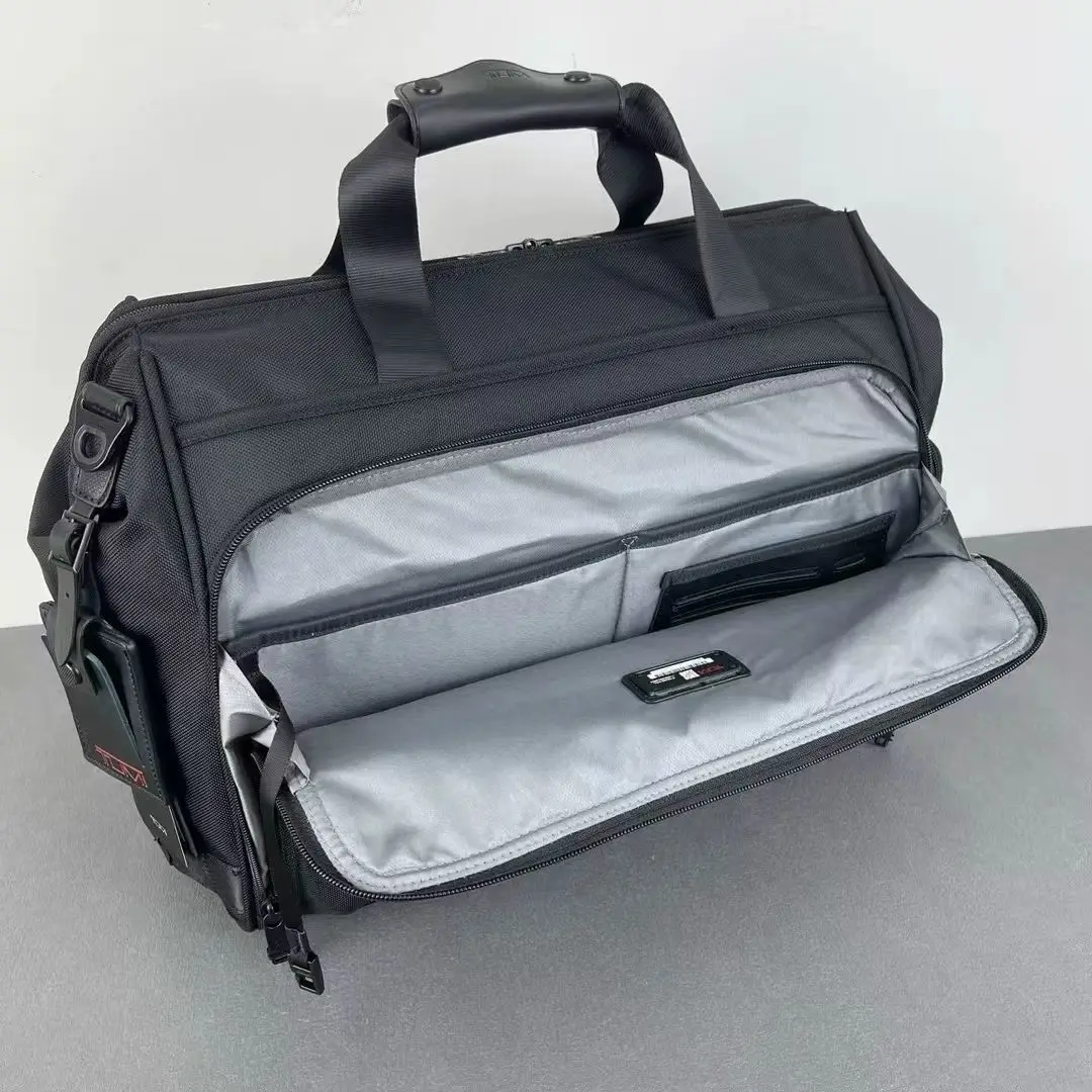 Sports Travel Tote, Golf & Fitness Duffel with Shoulder Strap, Dedicated Apparel Compartment 223126