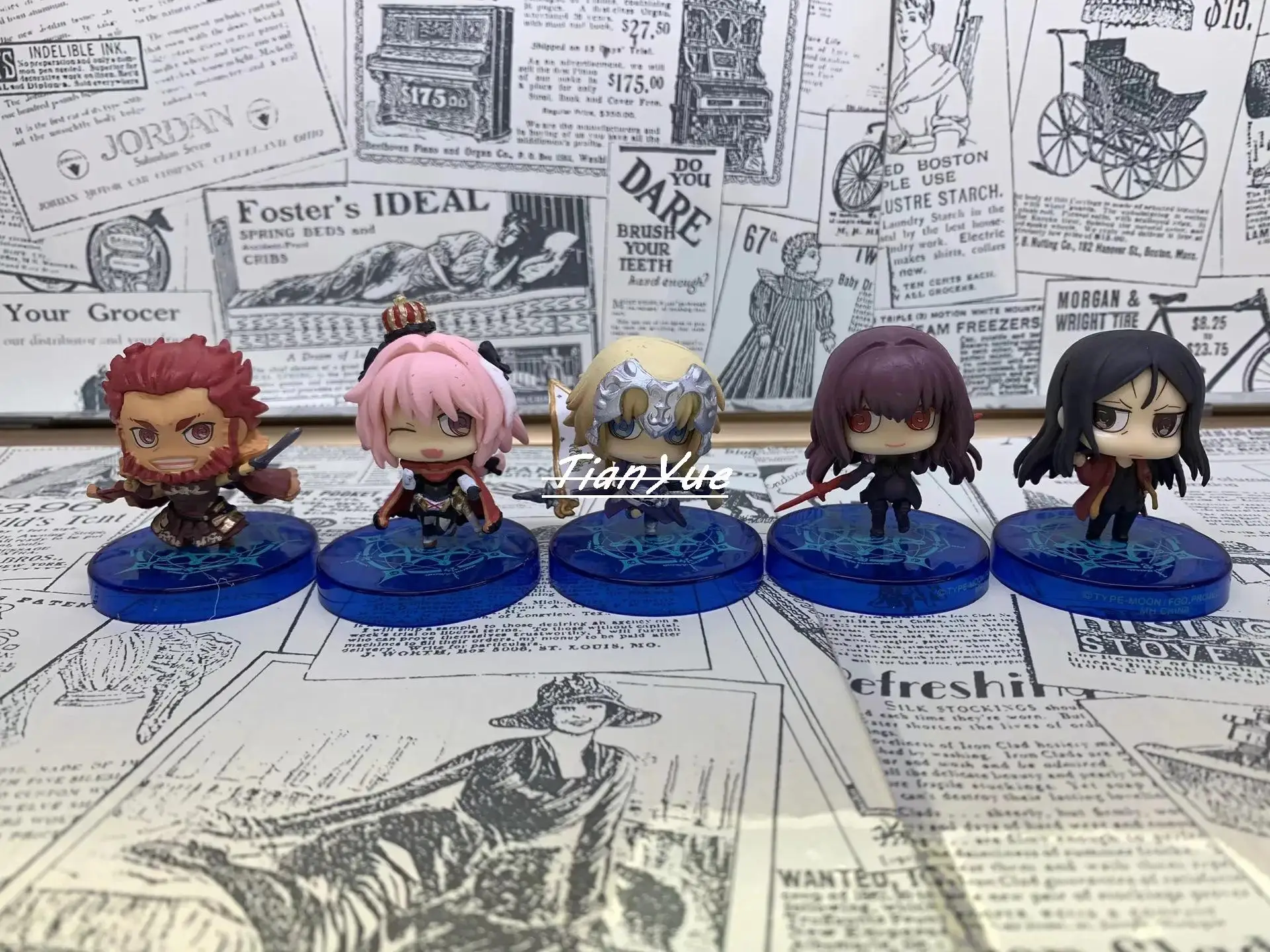 Anime Fate Grand Order 5pcs/set Saber Mash Kyrielight comics eyes Cute version Anime Girls PVC Action Figure Model Doll Toys 5cm