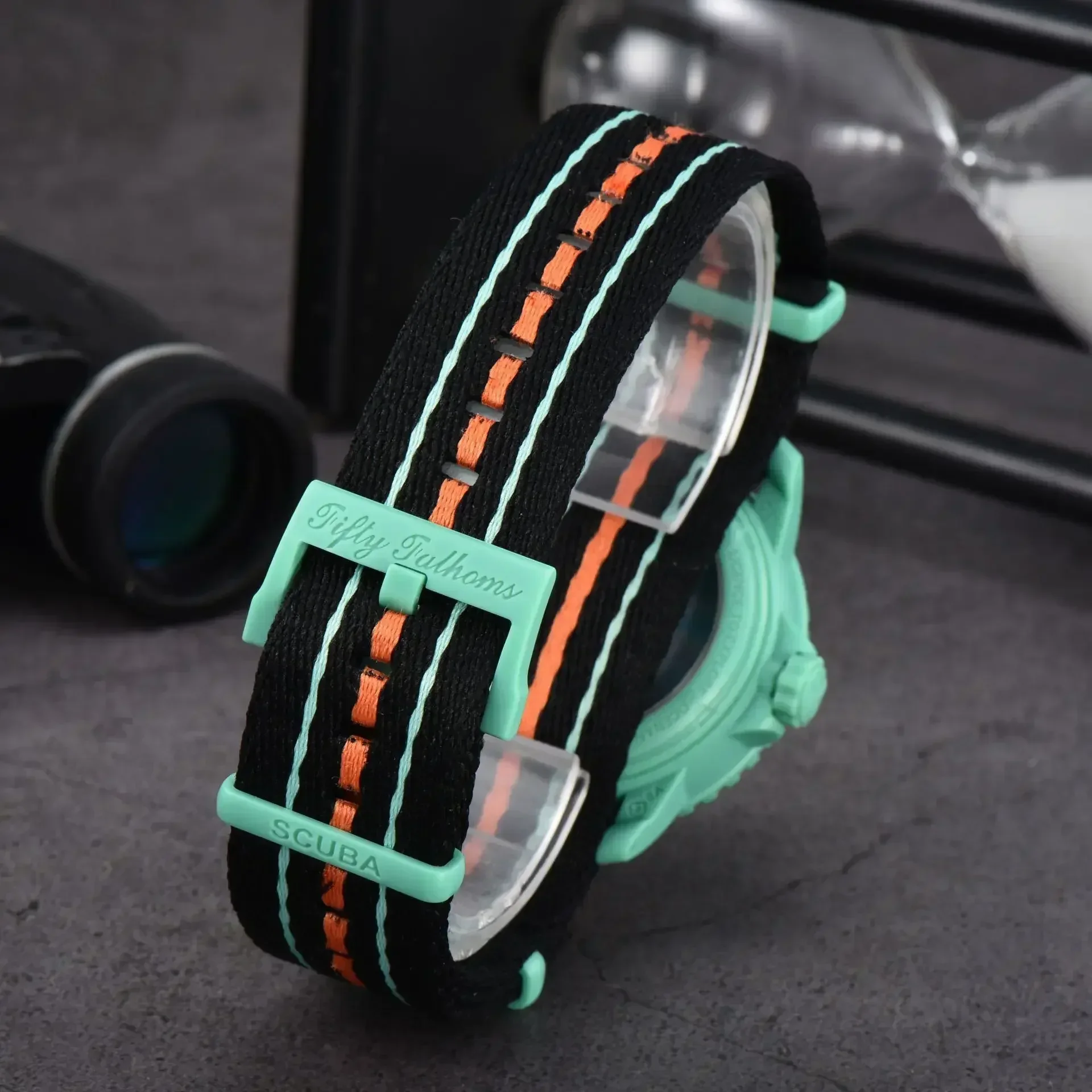 2025 luxe minimaliste hommes sport montre-bracelet mode montre pour hommes bracelet en Nylon rétro analogique montres à Quartz Date Reloj Hombre A +